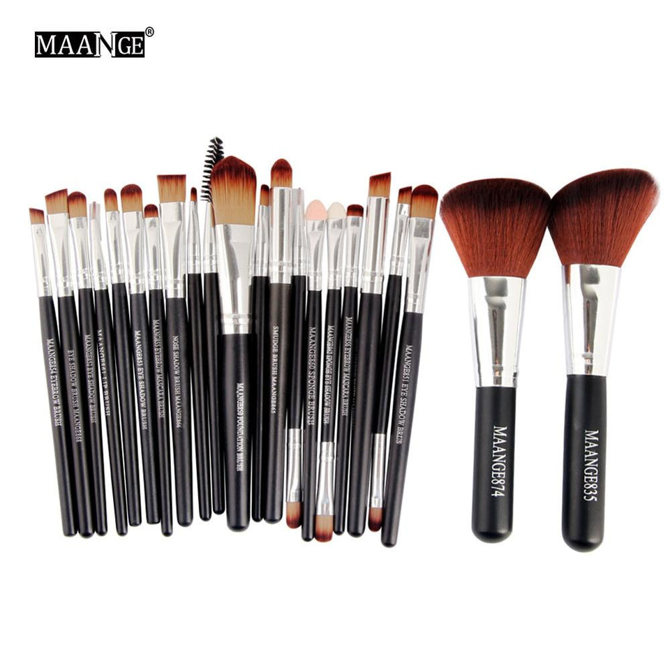 Gweety | MAANGE™ Makeup Brushes